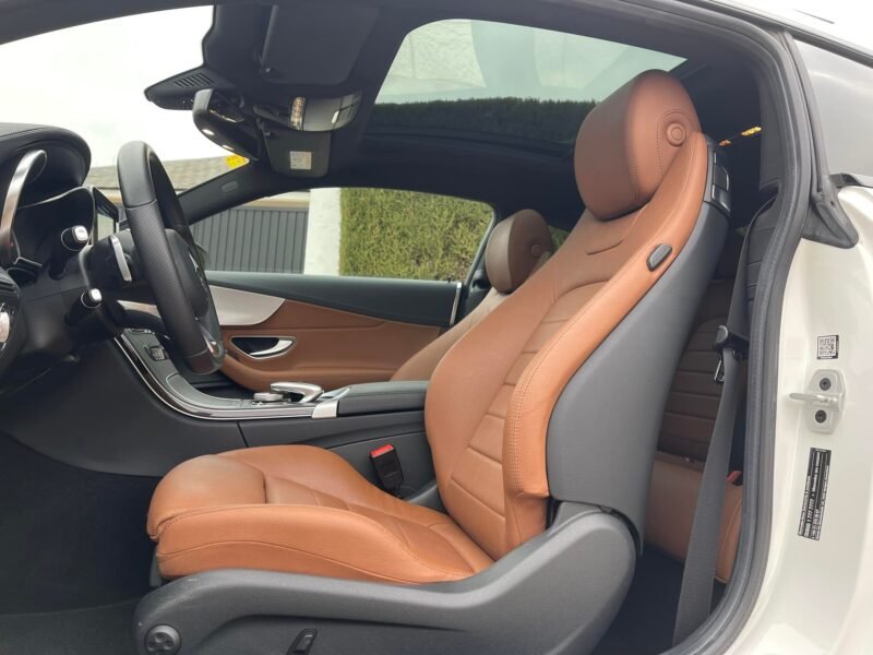 MERCEDES-BENZ Clase C 220 d COUPÉ PACK AMG