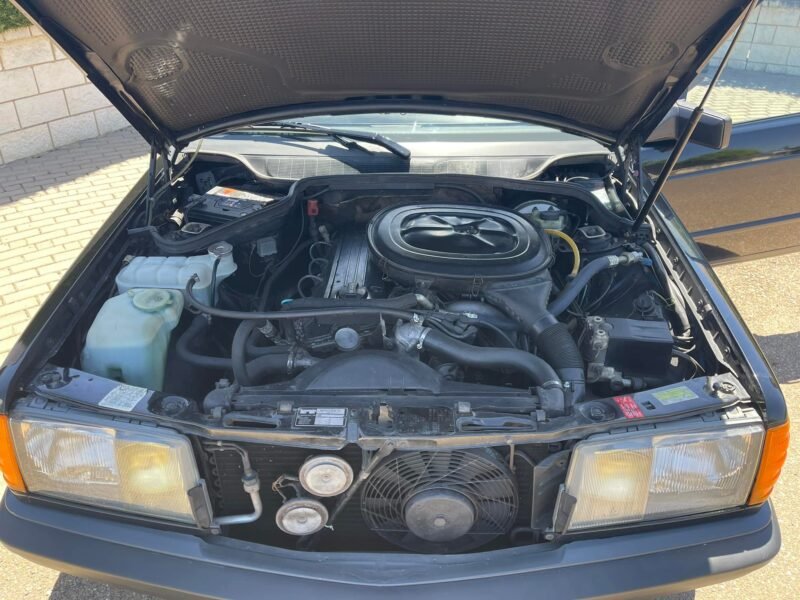 MERCEDES-BENZ 190 E 2.0 AUTOMÁTICO