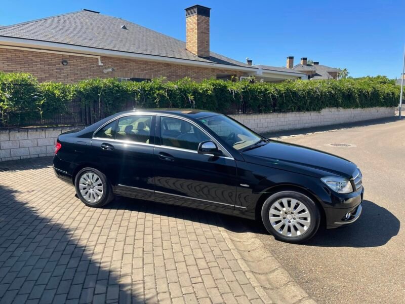 MERCEDES-BENZ Clase C 220 CDI ELEGANCE