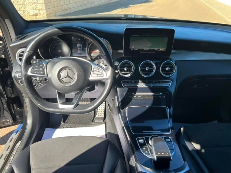 MERCEDES-BENZ GLC Coupe 250 4MATIC