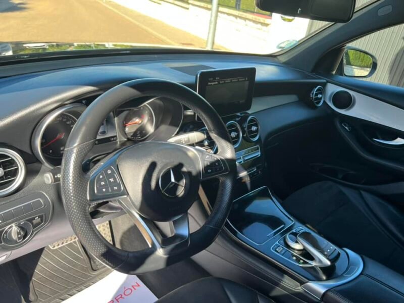 MERCEDES-BENZ GLC Coupe 250 4MATIC