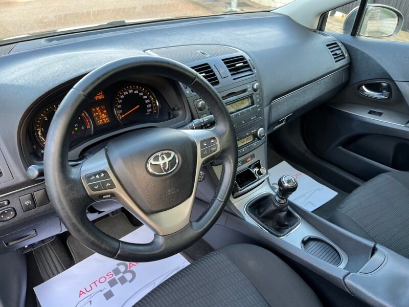 TOYOTA AVENSIS 2.2 d4d 150 cv CROSS SPORT Cross SPORT Advancw