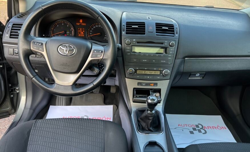 TOYOTA AVENSIS 2.2 d4d 150 cv CROSS SPORT Cross SPORT Advancw