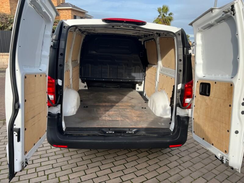 MERCEDES-BENZ Vito 109 Cdi Furgón Vito 109 cdi