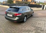 TOYOTA AVENSIS 2.2 d4d 150 cv CROSS SPORT Cross SPORT Advancw