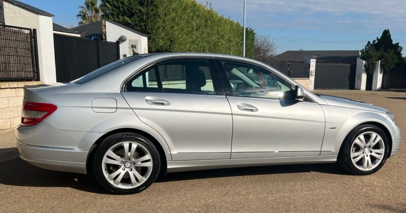 MERCEDES-BENZ C 220 CDI ELEGANCE 170 Cv 220 CDI ELEGANCE