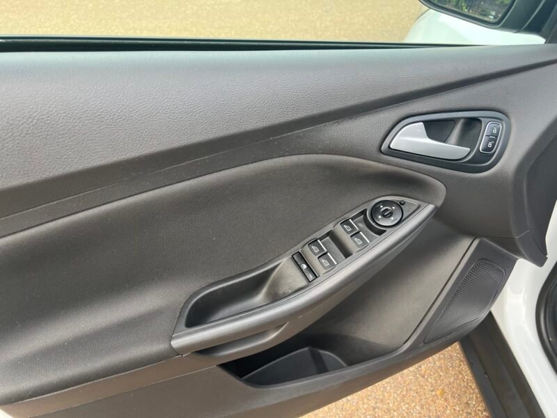 FORD Focus 1.0 125 cv ECOBOOST