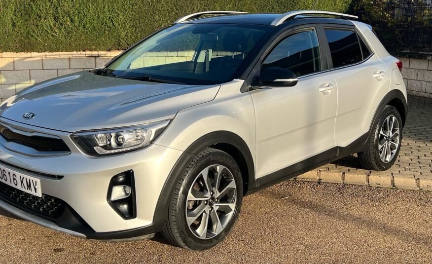 KIA STONIC 1.6 CRDI 110 Cv TECH Tech