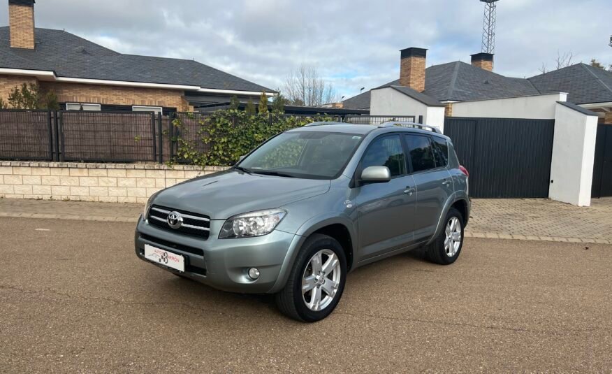 TOYOTA Rav4 2.2 d 177 cv EXECUTIVE EXECUTIVE