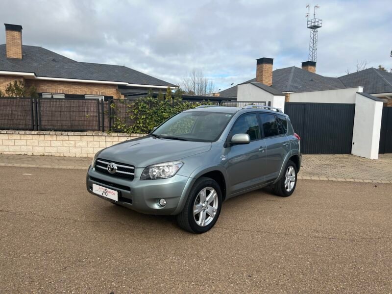 TOYOTA Rav4 2.2 d 177 cv EXECUTIVE EXECUTIVE