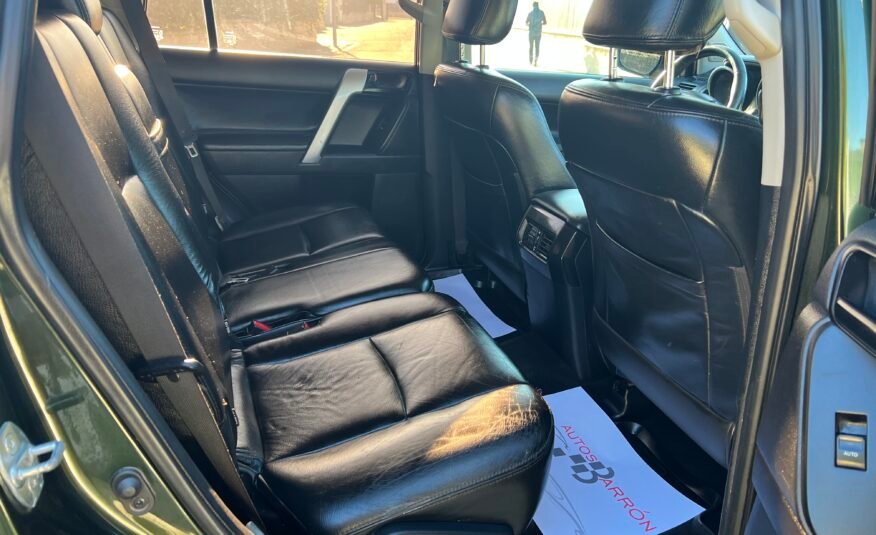 TOYOTA Land Cruiser 180 d Auto VX VX Automático