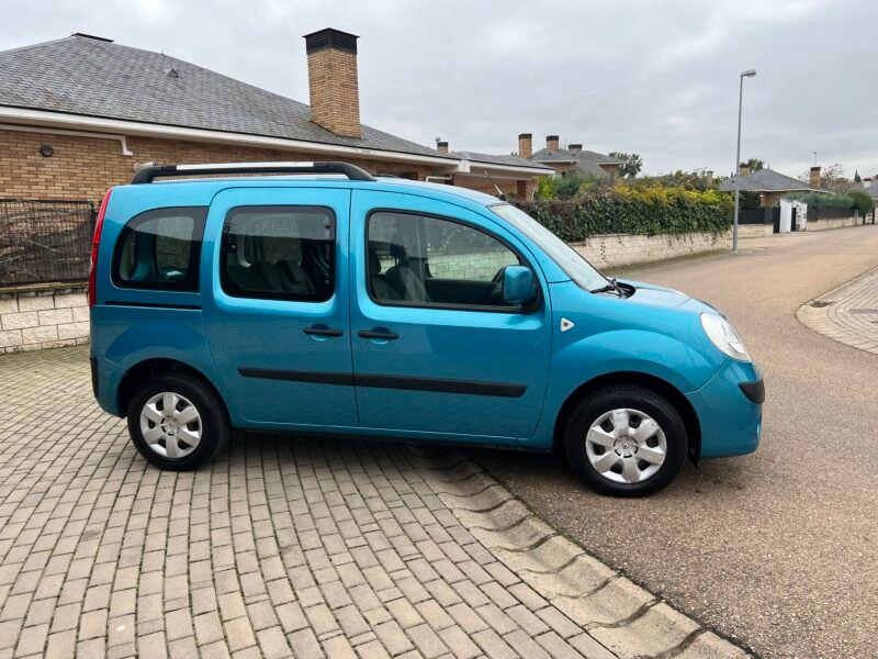 RENAULT Kangoo combi