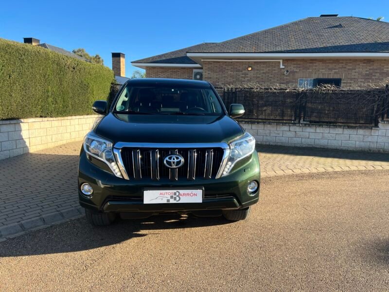 TOYOTA Land Cruiser 180 d Auto VX VX Automático