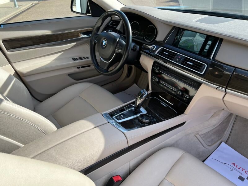 BMW 730 d Aut. 8v. 730 d LUXURY