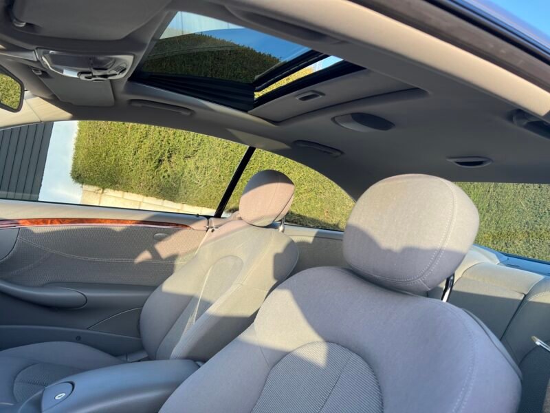 MERCEDES-BENZ CLK 220 CDI ELEGANCE Elegance