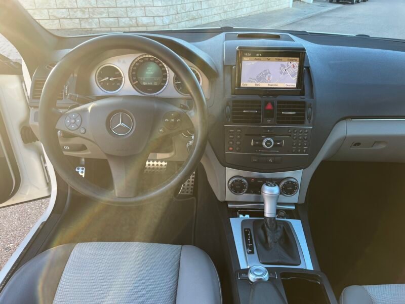 MERCEDES-BENZ C 200 Cdi aut. PACK AMG C 200 cdi AMG
