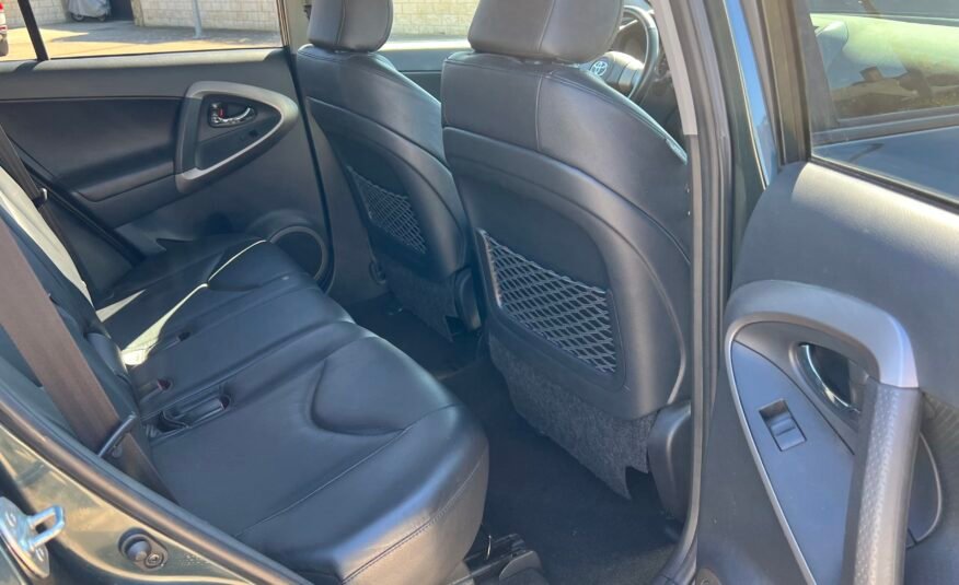 TOYOTA Rav4 d4d 2.2 177 cv EXECUTIVE EXECUTIVE