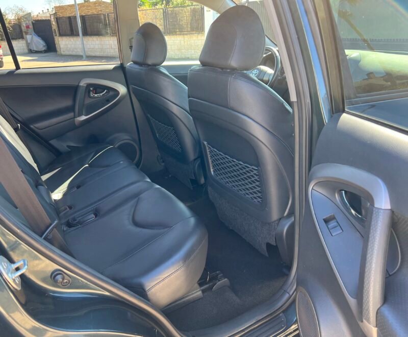 TOYOTA Rav4 d4d 2.2 177 cv EXECUTIVE EXECUTIVE