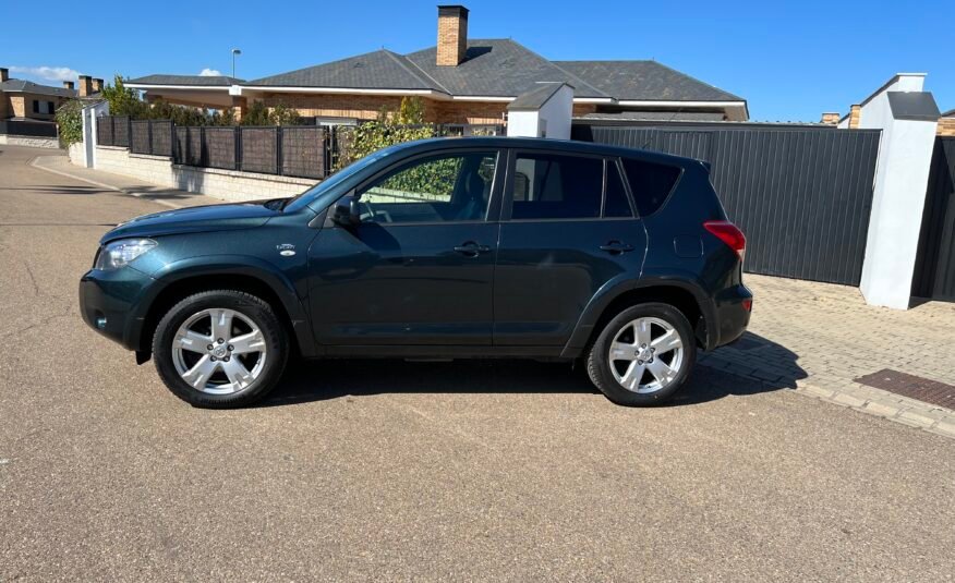 TOYOTA Rav4 d4d 2.2 177 cv EXECUTIVE EXECUTIVE