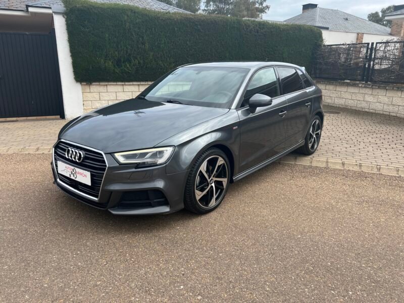AUDI A3 30 TDI 116 Cv S-LINE