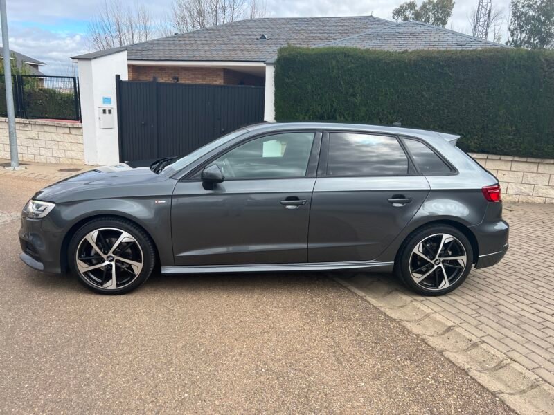 AUDI A3 30 TDI 116 Cv S-LINE