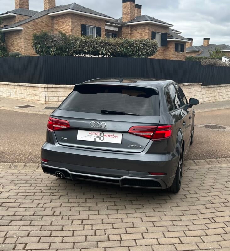 AUDI A3 30 TDI 116 Cv S-LINE