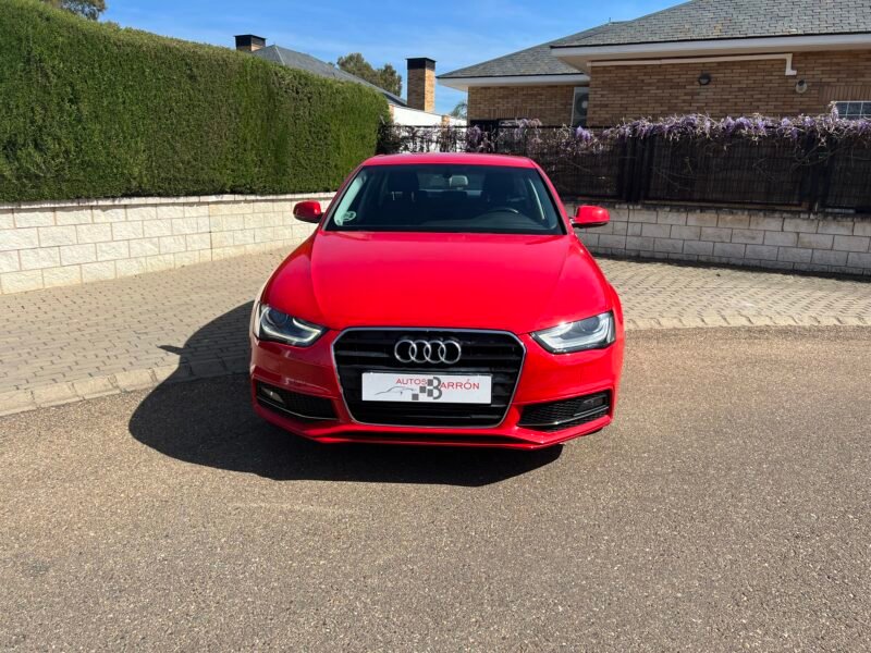AUDI A4 2.0 Tdi 150 cv S-LINE S-LINE