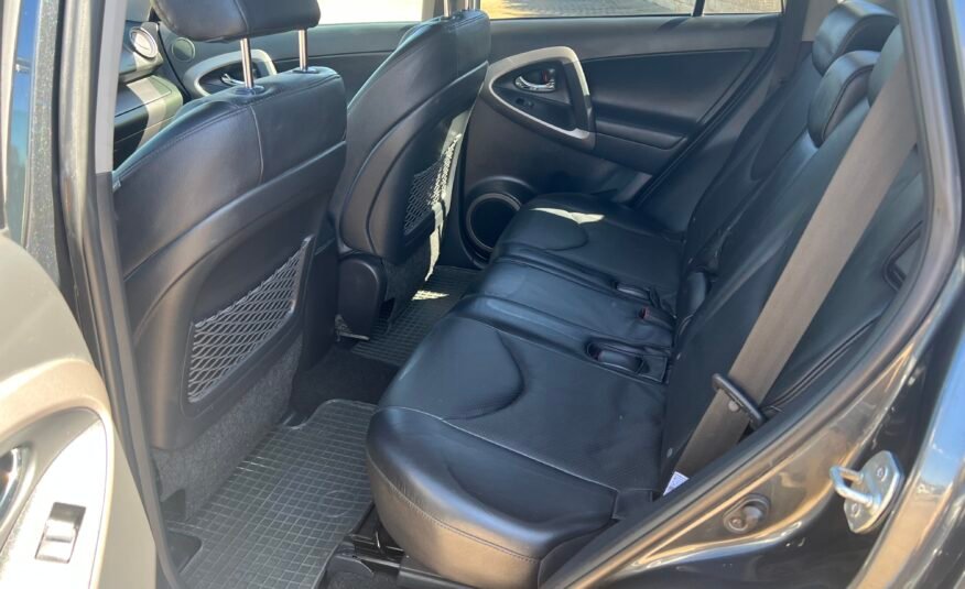 TOYOTA Rav4 2.2 d 177 c EXECUTIVE 4×4 EXECUTIVE