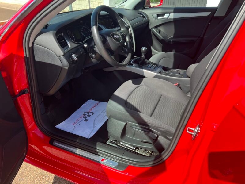 AUDI A4 2.0 Tdi 150 cv S-LINE S-LINE