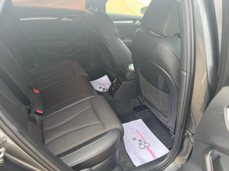 AUDI A3 30 TDI 116 Cv S-LINE