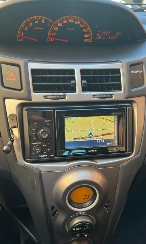 TOYOTA Yaris 1.4 d4d 90 cv Connect