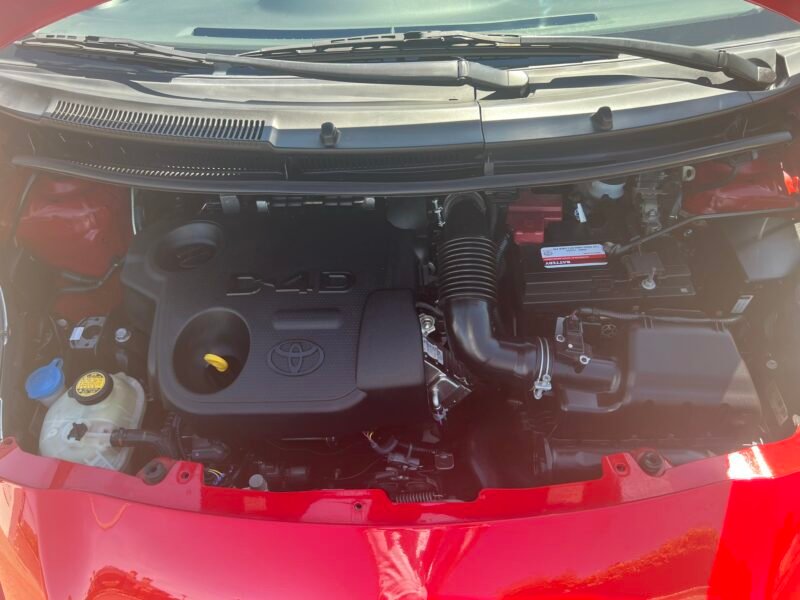 TOYOTA Yaris 1.4 d4d 90 cv Connect