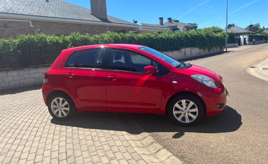 TOYOTA Yaris 1.4 d4d 90 cv Connect