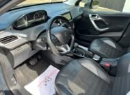 PEUGEOT 2008 1.2 Pure Tech AUT. ALLURE Allure