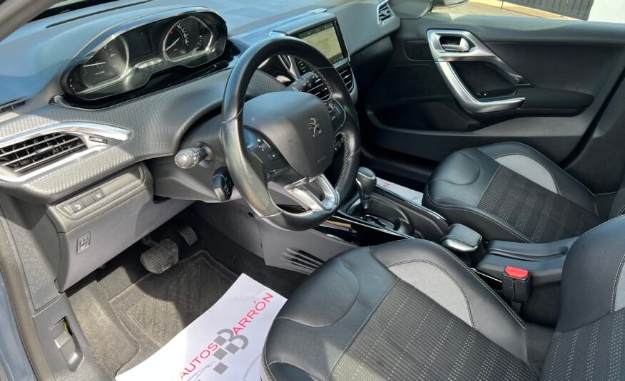 PEUGEOT 2008 1.2 Pure Tech AUT. ALLURE Allure
