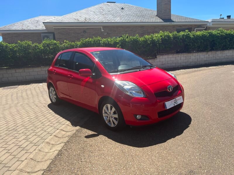 TOYOTA Yaris 1.4 d4d 90 cv Connect