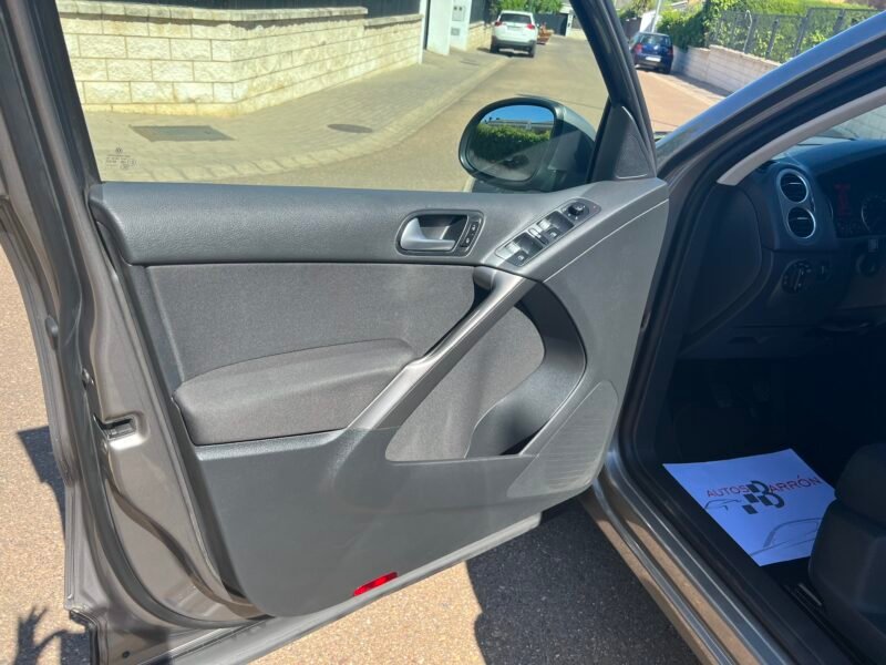 VOLKSWAGEN Tiguan 2.0 Tdi 140 cv 4 MOTION