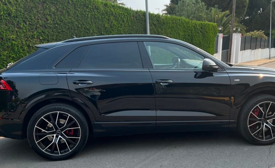 AUDI Q8 50 TDI 286 S-LINE QUATTRO