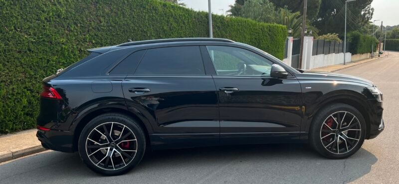 AUDI Q8 50 TDI 286 S-LINE QUATTRO