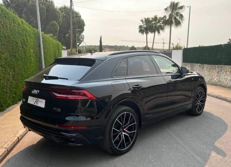 AUDI Q8 50 TDI 286 S-LINE QUATTRO