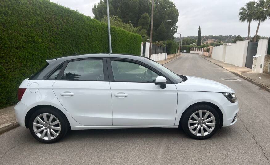 AUDI A1 1.6 Tdi 90 Cv SPORTBACK