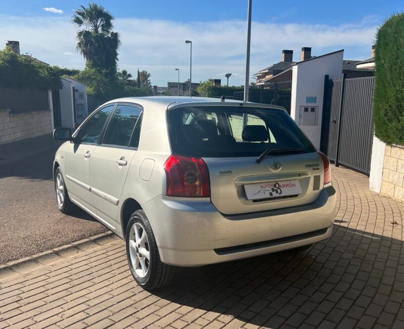 TOYOTA Corolla 2.0 d4d 116 Cv SOL