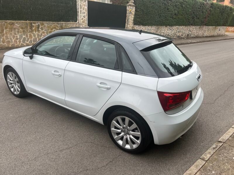 AUDI A1 1.6 Tdi 90 Cv SPORTBACK