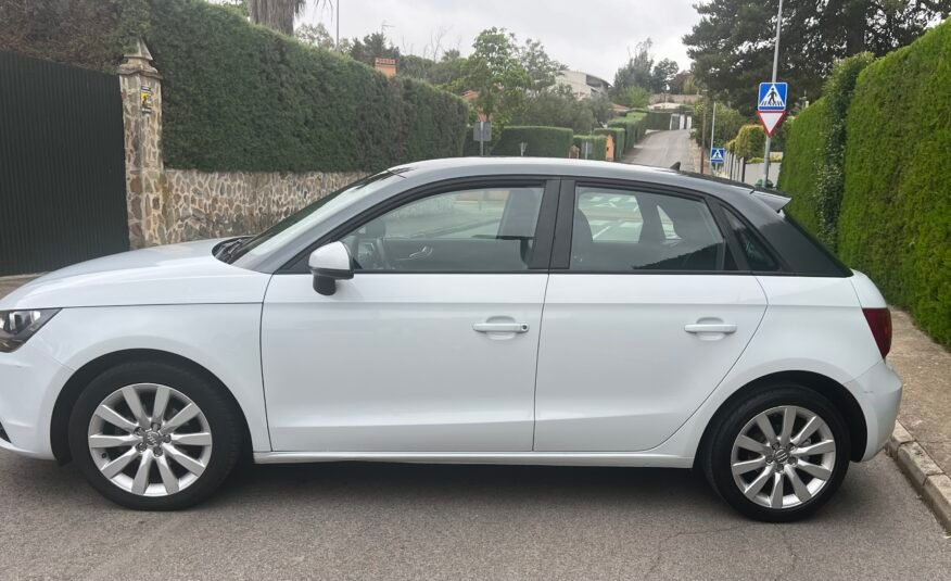 AUDI A1 1.6 Tdi 90 Cv SPORTBACK