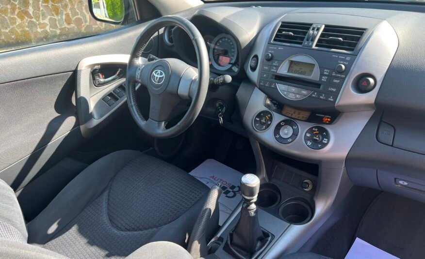 TOYOTA Rav4 2.2 d4d 136 Cv CROSS SPORT
