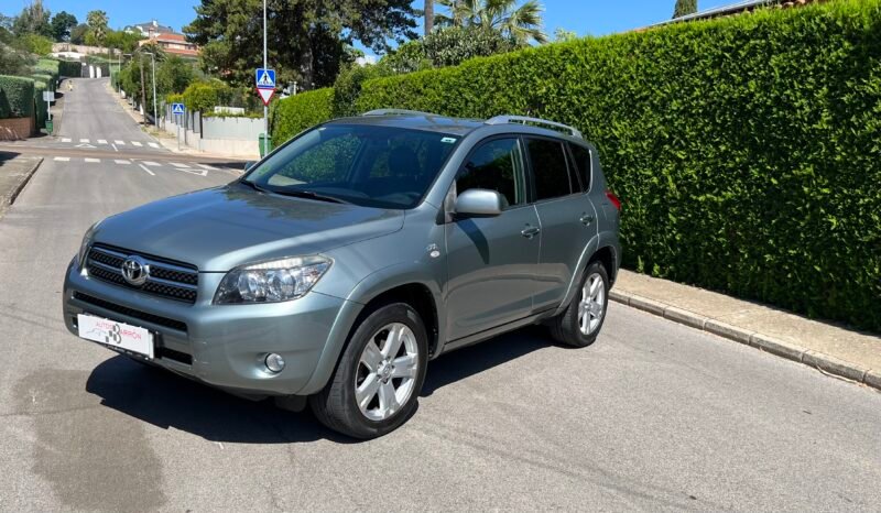 TOYOTA RAV4 2.2 d4d 177 cv 4×4 EXECUTIVE