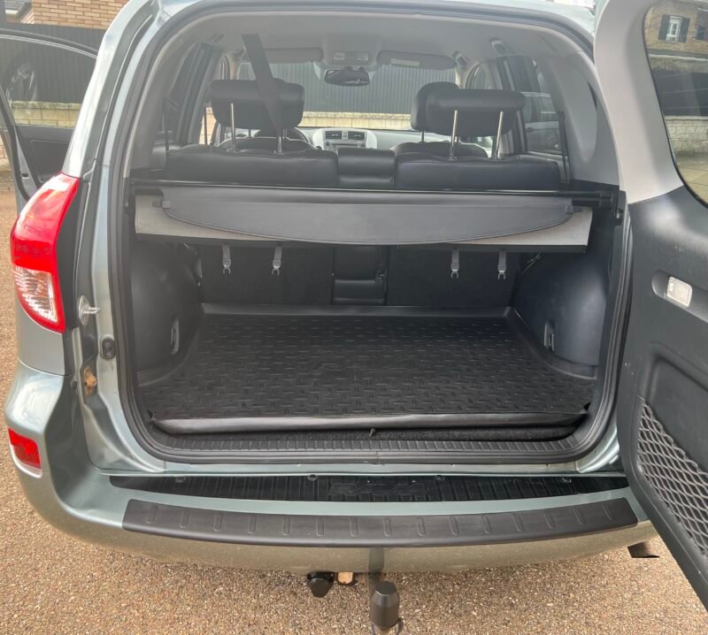 TOYOTA RAV4 2.2 d4d 177 cv 4×4 EXECUTIVE