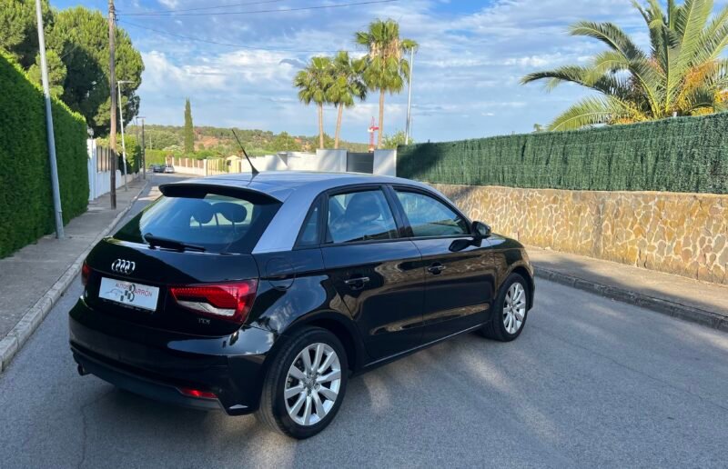 AUDI A1 1.6 Tdi 116 CV SPORTBACK Ambitiom
