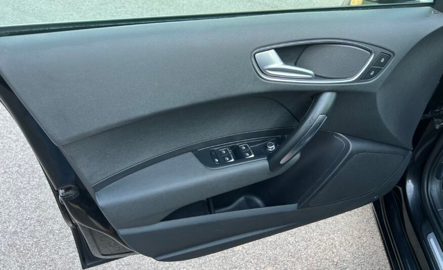 AUDI A1 1.6 Tdi 116 CV SPORTBACK Ambitiom