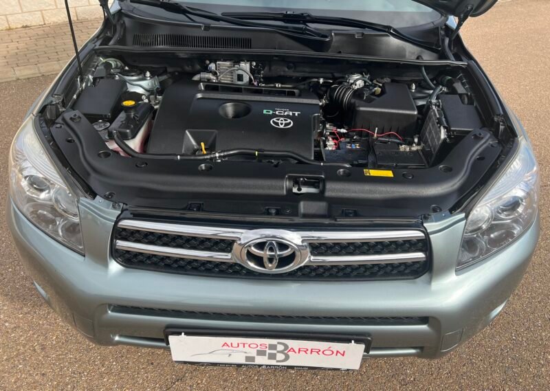 TOYOTA RAV4 2.2 d4d 177 cv 4×4 EXECUTIVE